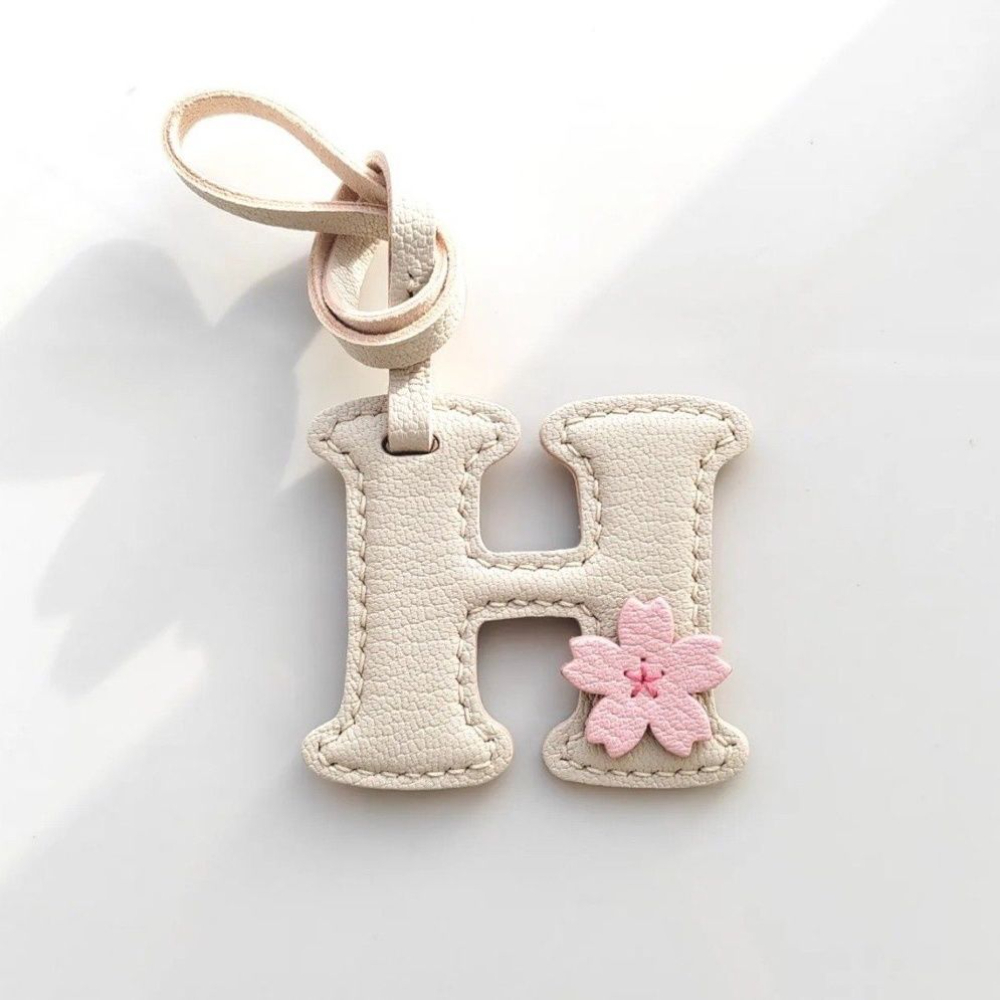 Creative High Quality Genuine  – Monogram Keychain Leather recenzja i cena