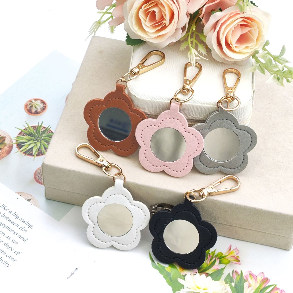 Flower Petal Shaped Mirror Bag – Initial Ring Custom recenzja i cena